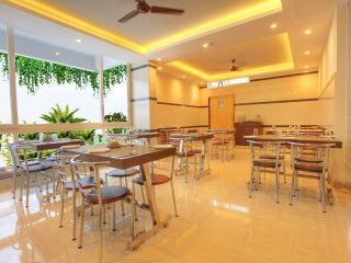 Hotel Sanman Gardenia Бангалор Экстерьер фото