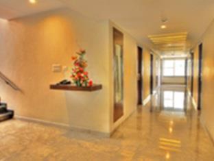Hotel Sanman Gardenia Бангалор Экстерьер фото