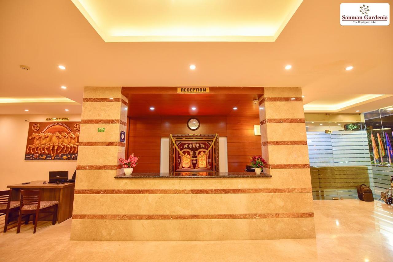 Hotel Sanman Gardenia Бангалор Экстерьер фото